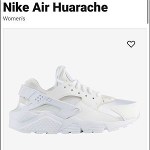 White Nike Air Huarache